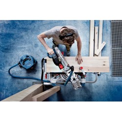 Bosch Profesyonel GCM 18V-305 GDC Akülü Gönye Kesme Makinesi SOLO (Akü ve Şarj Yoktur) - 0601B43000