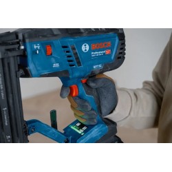 Bosch GNH 18V-50 M Akülü Ahşapta Çivi Çakma Tabancası SOLO (Akü ve Şarj Yoktur) - 0601482400