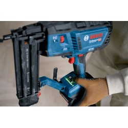 Bosch GNH 18V-50 M Akülü Ahşapta Çivi Çakma Tabancası SOLO (Akü ve Şarj Yoktur) - 0601482400