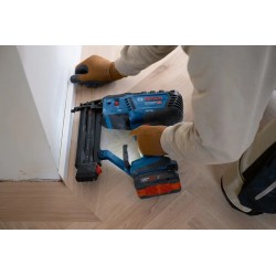 Bosch GNH 18V-50 M Akülü Ahşapta Çivi Çakma Tabancası SOLO (Akü ve Şarj Yoktur) - 0601482400