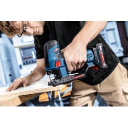 BOSCH EXPERT EXST18V-155S Dekupaj Testere L-Boxx Çanta İle (Akü ve Şarj Cihazı Yoktur) - 06015B0100
