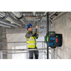 Bosch Profesyonel GLL 12V-100-33 CG Akülü 3x360° Yeşil Çizgi Lazeri L-Boxx - 0601065401