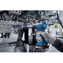 Bosch Endüstriyel ISR 18V-30 P Endüstriyel Akülü Vidalama SOLO (Akü ve Şarj Yoktur) - 06019M7020